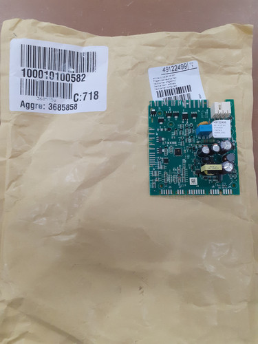 49122499.jpg