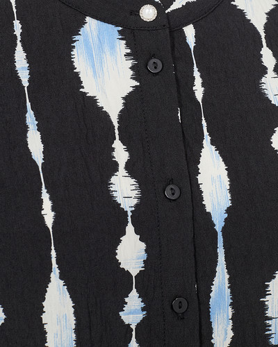 packshot 2 203652 9965 Details 1 FQABY SHIRT Black w. Navy Blazer.jpg