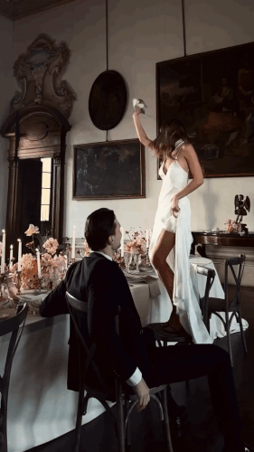 2D1A6AE5 2AE3 4BB2 933B 89799D8361CE.gif