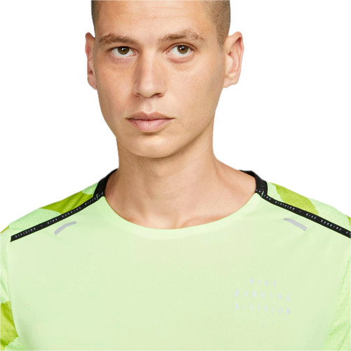 DQ4757 Ghost Green 4 Background Removed.jpg
