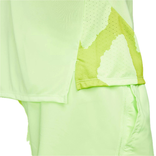 DQ4757 Ghost Green 6 Background Removed.jpg