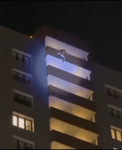 GIF 231223 132821.gif