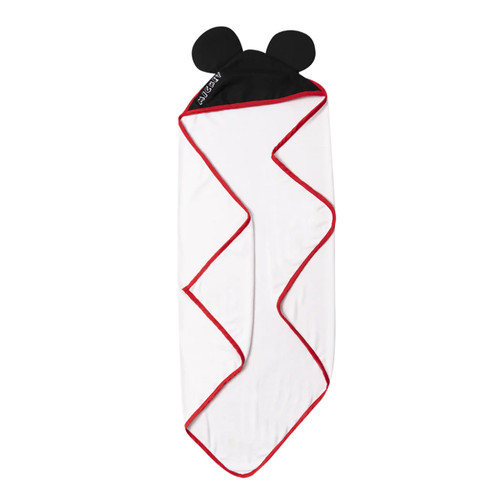Toallita Mickey doblada extendida 1024x.jpg
