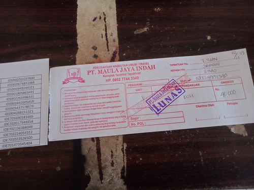 43555d2c c696 4c51 bd9d baf475dd0e31.jpg