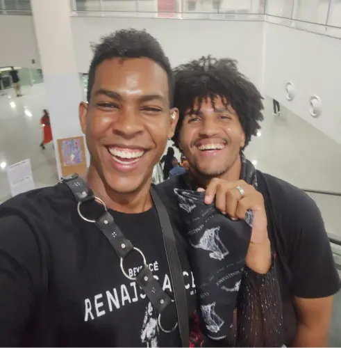 auto upload 1962848.webp