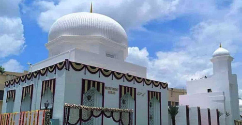 MOSQUE 1.jpg