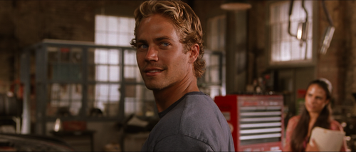 1.The.Fast.And.The.Furious.2001.UHD.BluRay.2160p.DTS X.MA.7.1.x265.10bit.HDR BeiTai.mkv 20231107 191.png