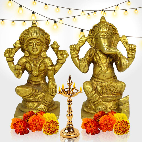 Lakshmi Pujan Photo.jpg