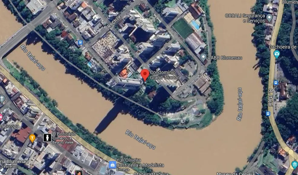 condominio grand trianon blumenau google maps