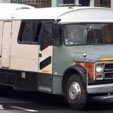 Chevrolet C60 motorhome argentino visto de frente