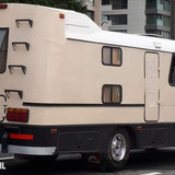 Chevrolet C60 motorhome argentino visto de trás