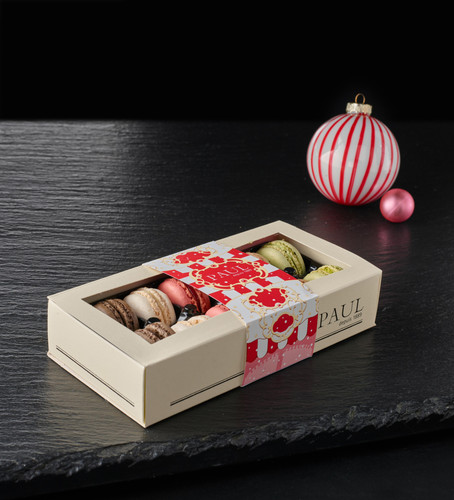 festive macarons.jpg