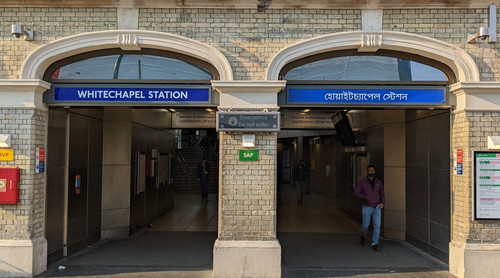 whitechapel station 01.jpg