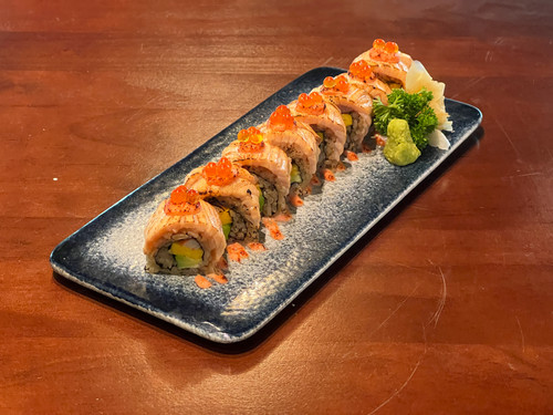 601. Salmon Overload Roll.jpg