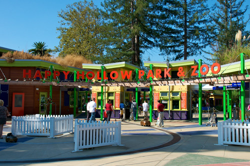 Happy Hollow Park & Zoo San Jose, California, USA 2Oct2011 (1).jpg