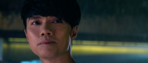 Shining.Moment.2017.2160p.WEB DL.DDP5.1.H265 MISS.mkv 20240223 163723.710.png