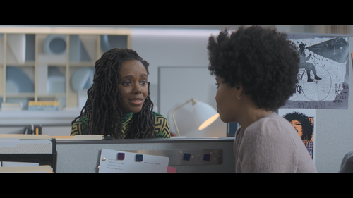 The.Other.Black.Girl.S01E01.They.Say.Im.Different.1080p.HULU.WEB DL.DDP5.1.H.264 GeTrEKT.mkv snapsho.png