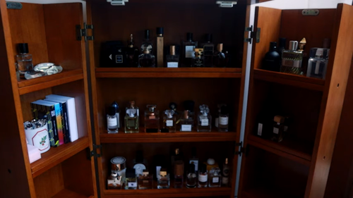 perfume cabinet 1.png