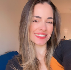 Amanda Pessoa.png