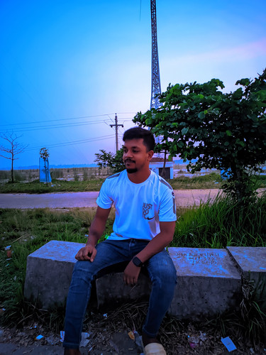 Riyan 20230831 183858666 8.4.300.NIGHT.jpg