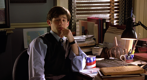 Legally.Blonde.2.Red.White.Blonde.2003.1080p.BluRay.x265.Opus.5.1 LSt 00.20.16.png