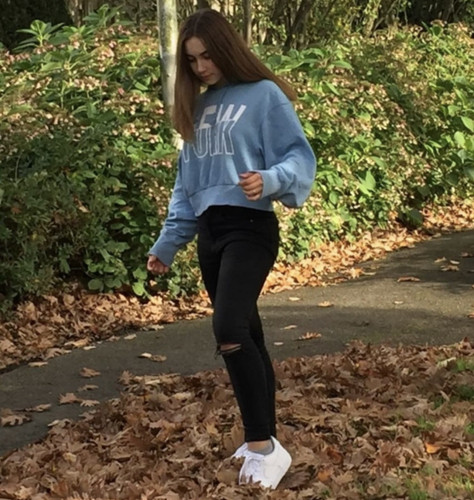 08705532 D64 E 4993 BCB4 8278 C8 E9 D7 E8.jpg