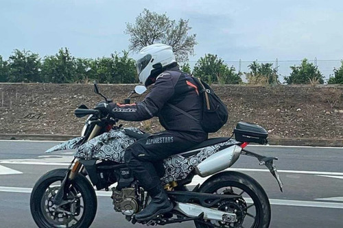 Hypermotard single.jpg