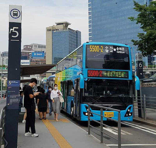 buss optimized.jpg