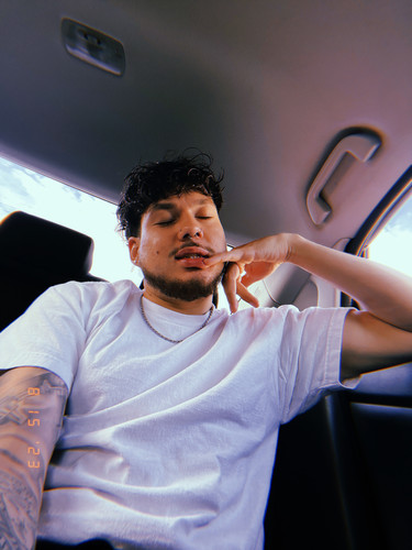 9AB2C8D6 8F17 470F B4ED F25DC427078B.jpg