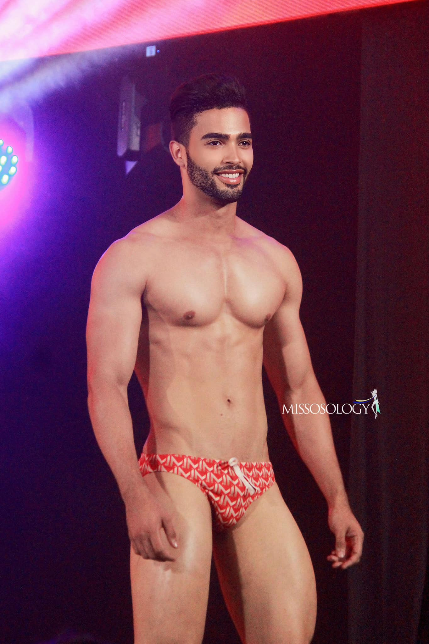 swimwear de candidatos a 15th mr international. - Página 5 JHe0hiJ