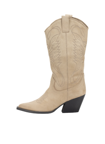 32381 2 PhotoRoom.png