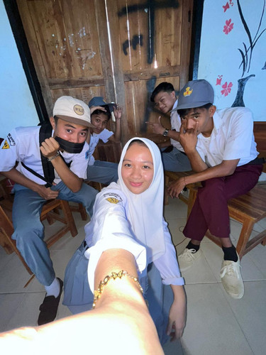 image.jpg