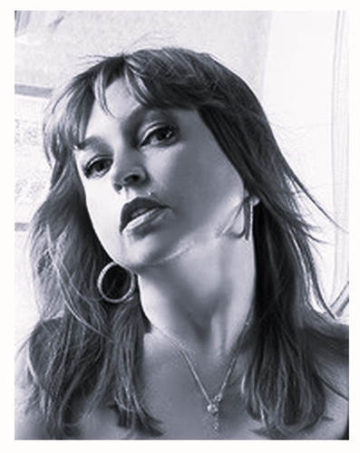 Andrea Nowak Passfoto.jpg