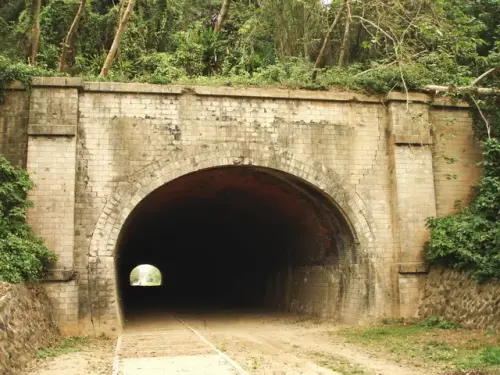 00014 崎頂子母隧道.webp