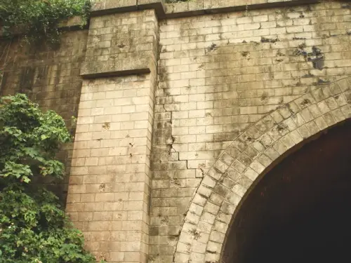 00015 崎頂子母隧道.webp