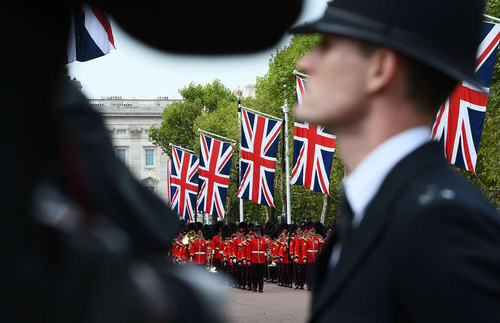 union jack flag queen elizabeth funeral 091922 1 cf085187a026469d9efeafed873a181d.jpg