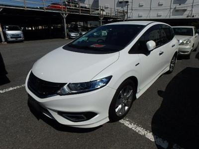 Japan car auction.jpg