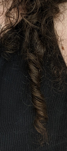 1701815771143.jpg