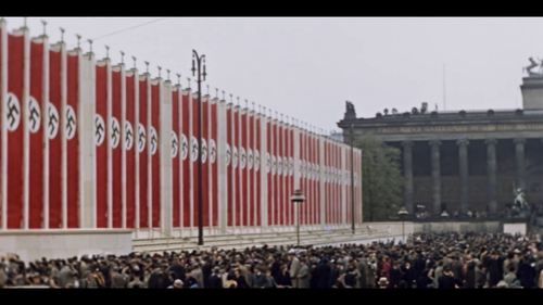 World.War.II.From.the.Frontlines.S01E01.The.Master.Race.1080p.NF.WEB DL.DDP5.1.Atmos.H.264 QuaSO 003.png