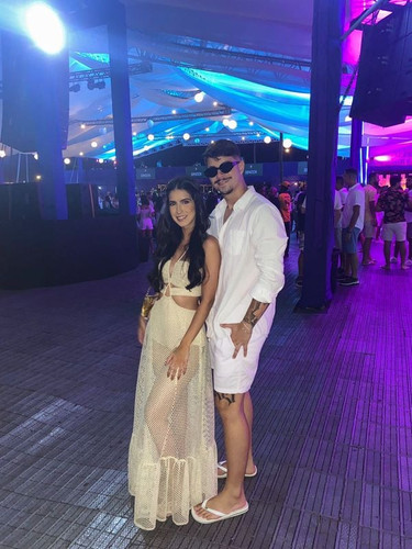 beatriz passou o ultimo reveillon com o namorado e amigos em vilas do atlantico 1902259 article.jpg