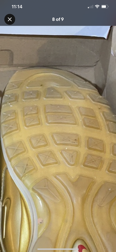 B5266AB0 DE67 417D 813B B5D7C4E2DE0E