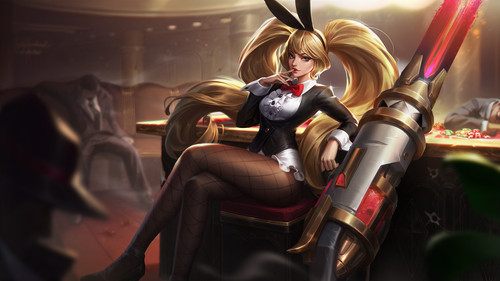Layla %28Bunny Babe%29.jpg