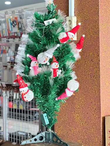 POHON NATAL LAMPU C 90.jpg