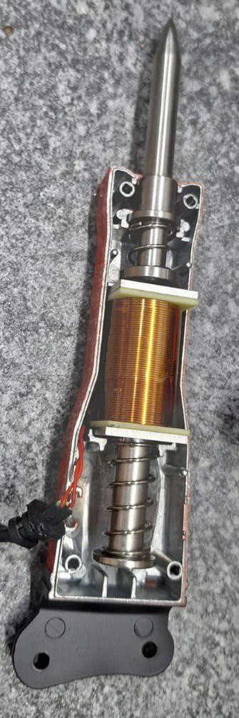 Hammer Offen Gehäuse.jpg