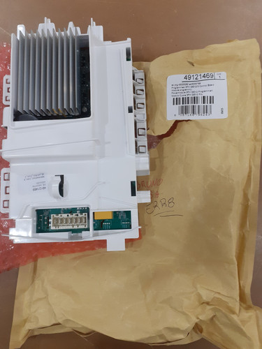 49121469.jpg