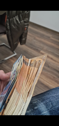 Screenshot 20230926 232417 Gallery.jpg