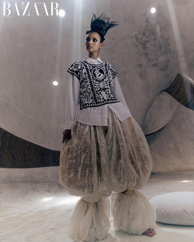 Livia Rangel by Alex Salinas Harpers Bazaar Mexico September 2023 9.jpg