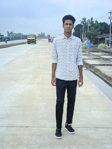 LMC 20230923 104744 সেলফিশ 13.jpg