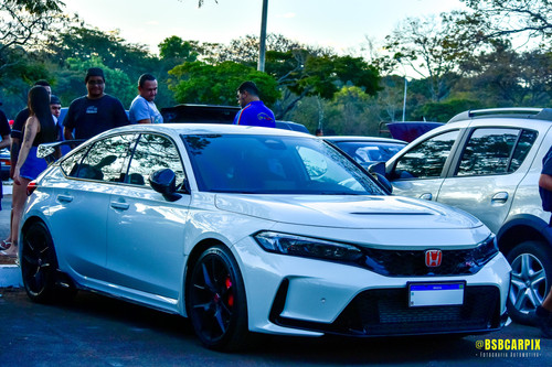 Type R (16)