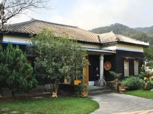 00018 南庄庄長張春華故居.webp